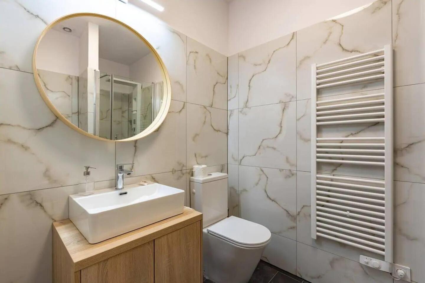 Luxurious Apartment In The Heart Of Будапеща Екстериор снимка